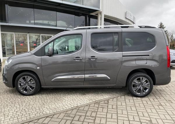 Toyota Proace City Verso cena 166900 przebieg: 5, rok produkcji 2024 z Tolkmicko małe 529
